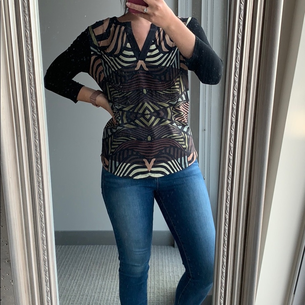 Black printed desigual top!